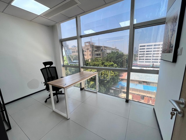 谢岗镇搬厂吊装